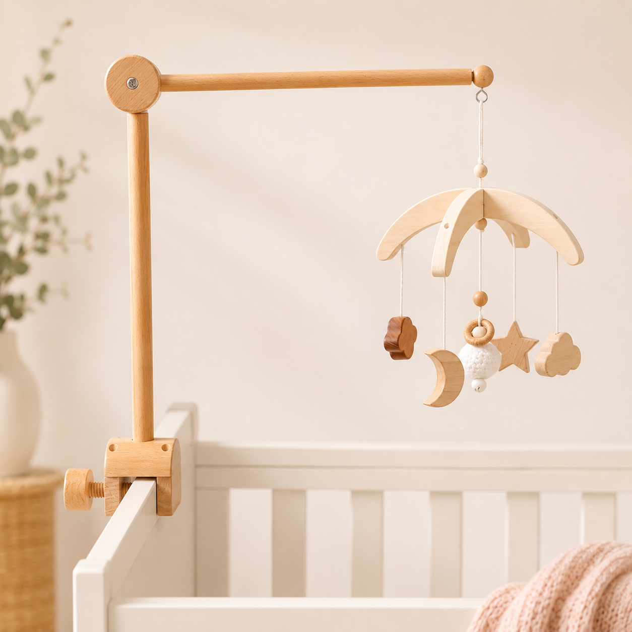 Móvil para Cuna de Bebé con Estilo Montessori